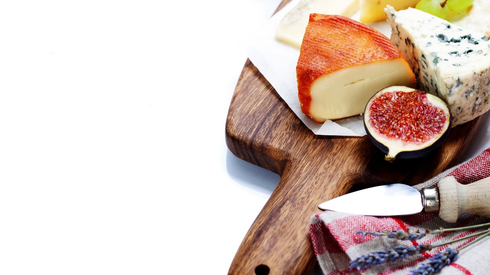 Обои фото, еда, сыр, нож, инжир, photo, food, cheese, knife, figs разрешение 2880x2182 Загрузить