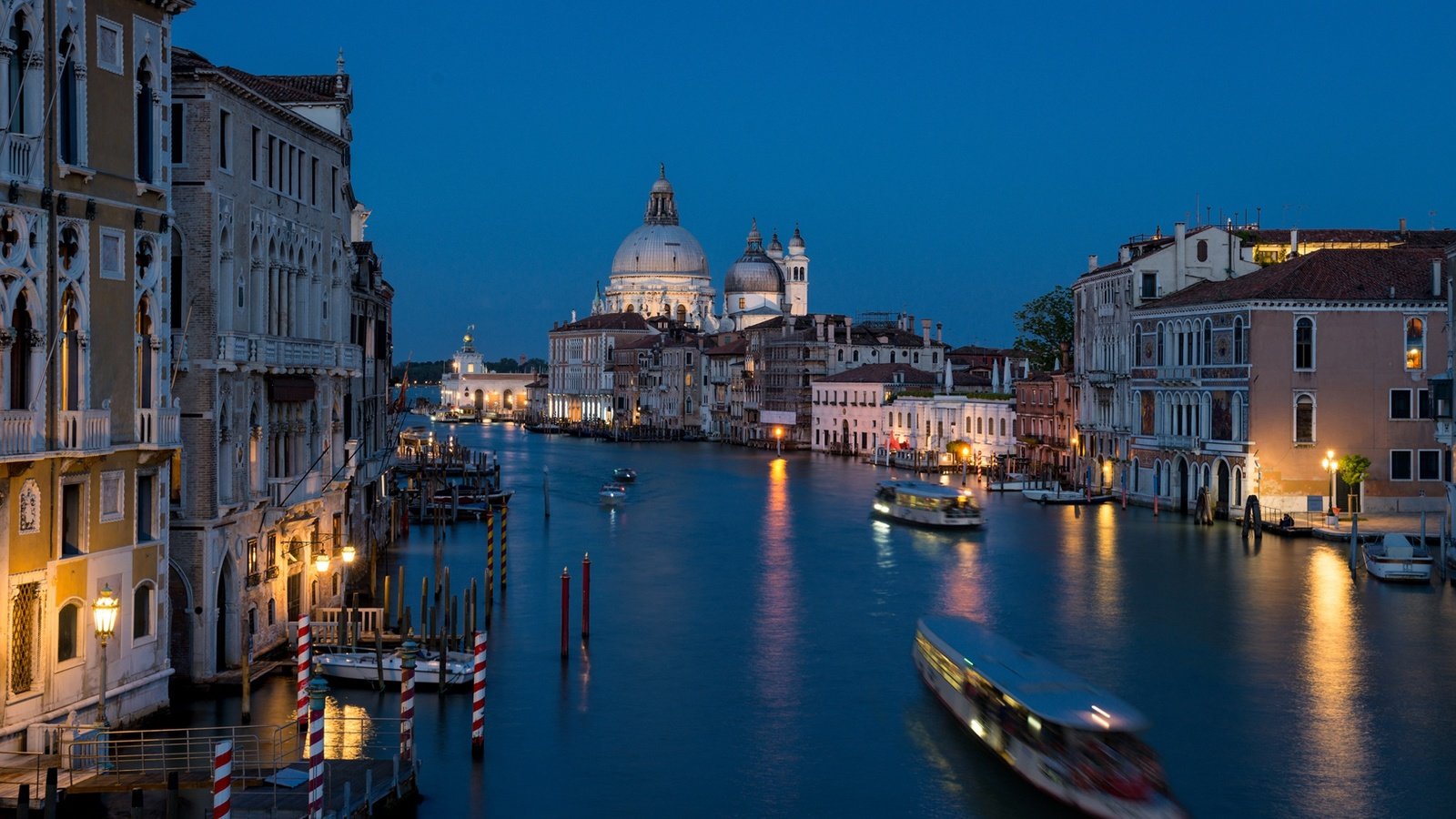 Обои ночь, огни, собор, венеция, канал, италия, night, lights, cathedral, venice, channel, italy разрешение 1920x1180 Загрузить