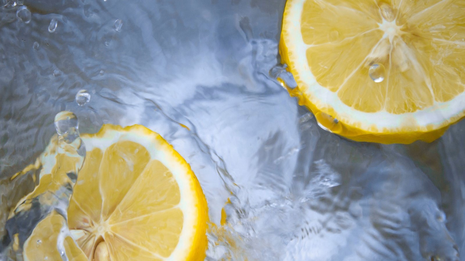 Обои вода, фрукты, лимон, цитрусы, water, fruit, lemon, citrus разрешение 3921x2614 Загрузить