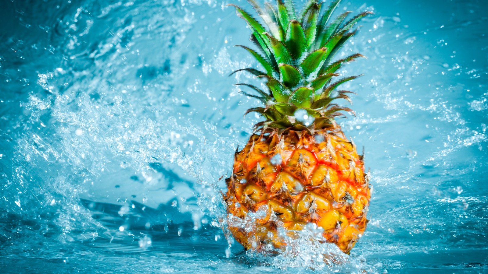 Обои вода, капли, брызги, ананас, water, drops, squirt, pineapple разрешение 2560x1875 Загрузить