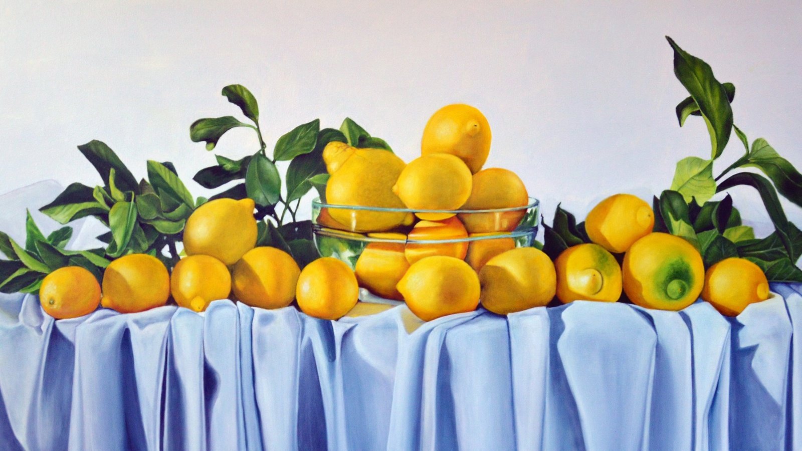 Обои листья, фрукты, стол, ткань, лимоны, цитрусы, leaves, fruit, table, fabric, lemons, citrus разрешение 2385x1220 Загрузить