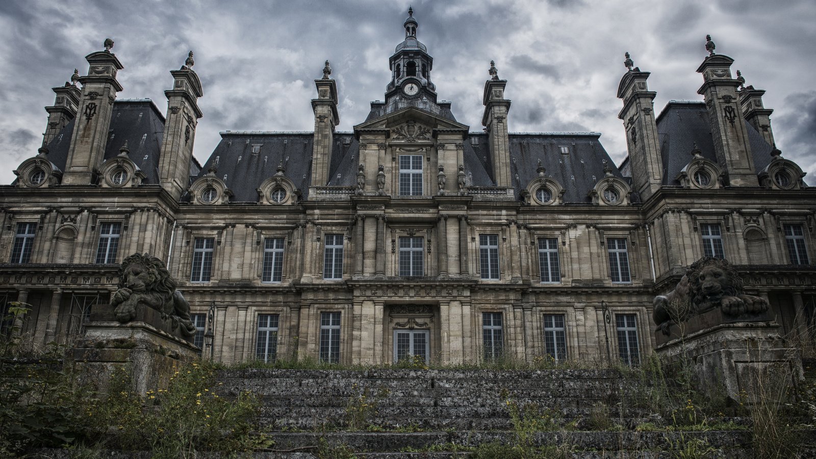 Обои замок, франция, заброшенный, alex tassot, chateau corneille, старинный дом, castle, france, abandoned, old house разрешение 3840x2400 Загрузить