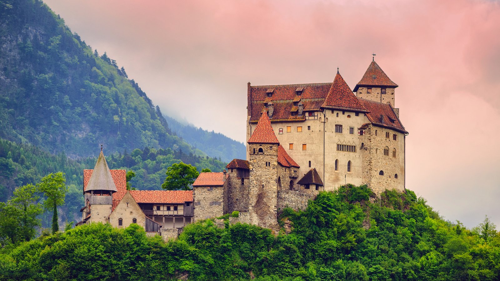 Обои замок, германия, лихтенштейн, замок гутенберг, burg gutenberg, castle, germany, liechtenstein разрешение 3840x2400 Загрузить