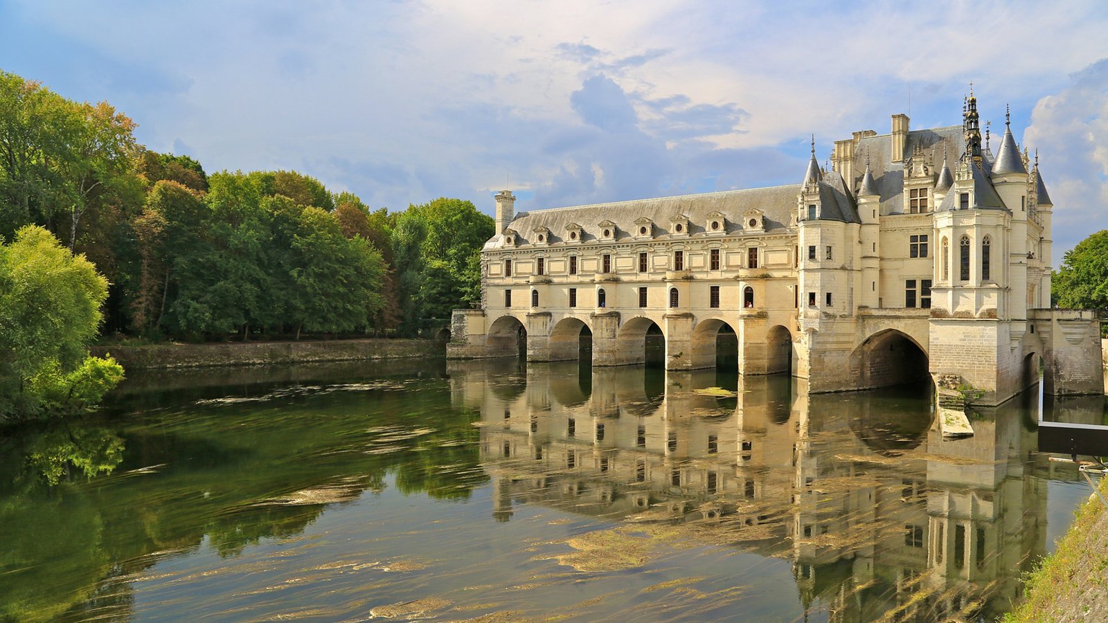 Обои отражение, замок, франция, замок шенонсо, эдр и луара, chenonceaux, река шер, reflection, castle, france, the castle of chenonceau, edr-et-loire разрешение 1920x1200 Загрузить