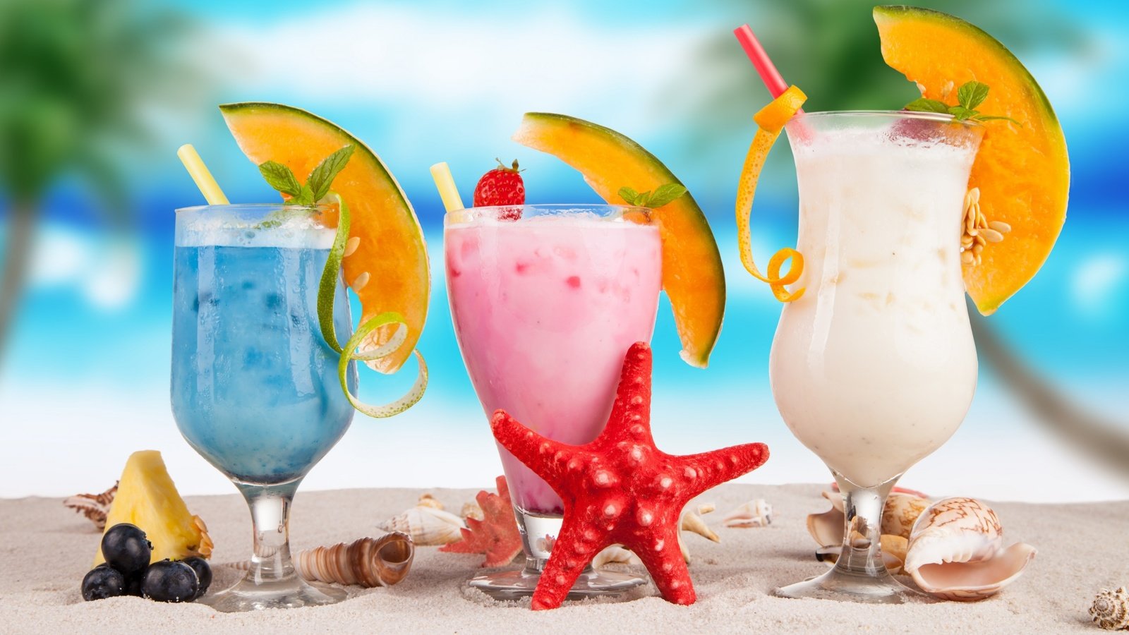 Обои море, пляж, лето, фрукты, коктейль, напитки, коктейли, стаканы, sea, beach, summer, fruit, cocktail, drinks, cocktails, glasses разрешение 2880x1800 Загрузить