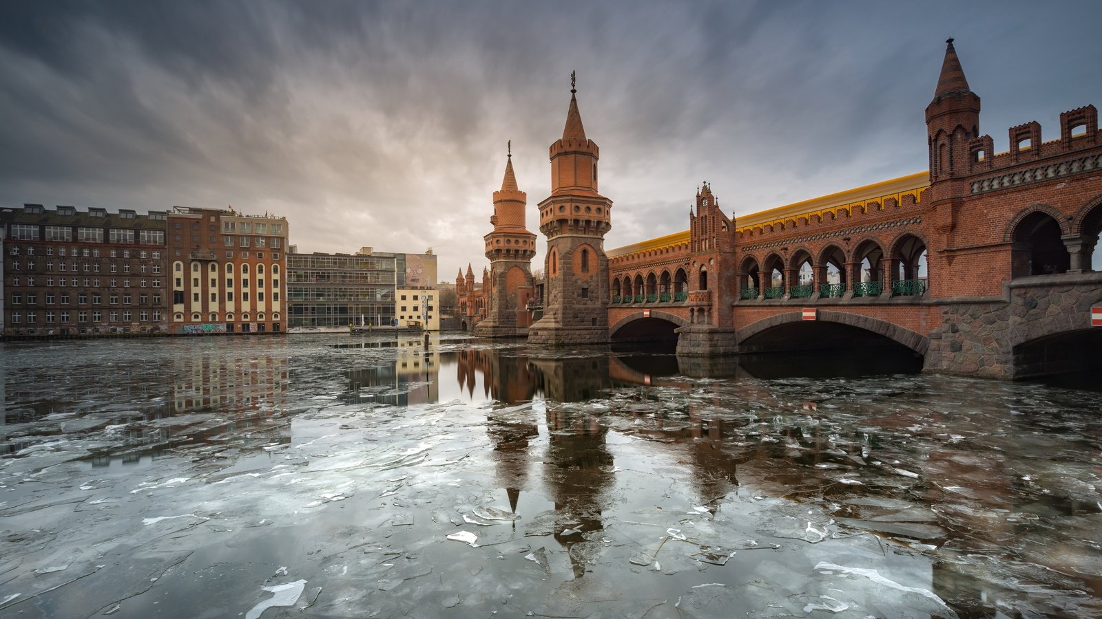 Обои мост, город, германия, берлин, обербаумбрюкк, bridge, the city, germany, berlin, the tv разрешение 7019x4561 Загрузить