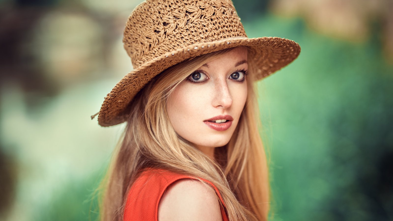 Обои фон, блондинка, портрет, лицо, шляпа, боке, lods franck, perrine, background, blonde, portrait, face, hat, bokeh разрешение 2048x1365 Загрузить