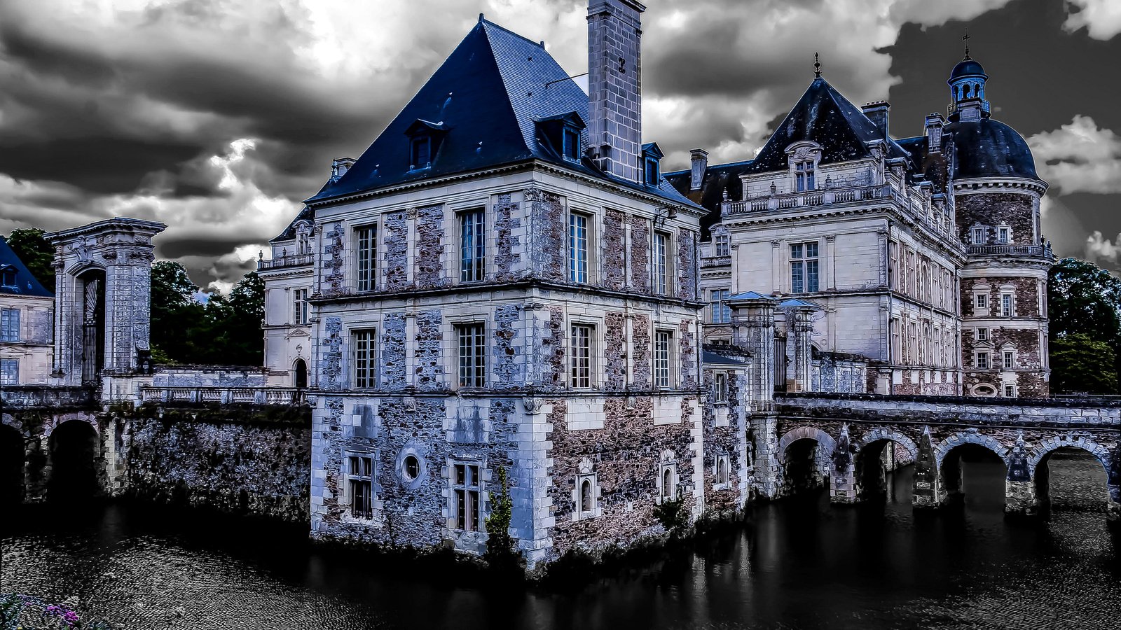 Обои замок, франция, сен-жорж-сюр-луар, замок серран, chateau de serrant, castle, france, saint-georges-sur-loire, the château de serrant разрешение 2680x1600 Загрузить