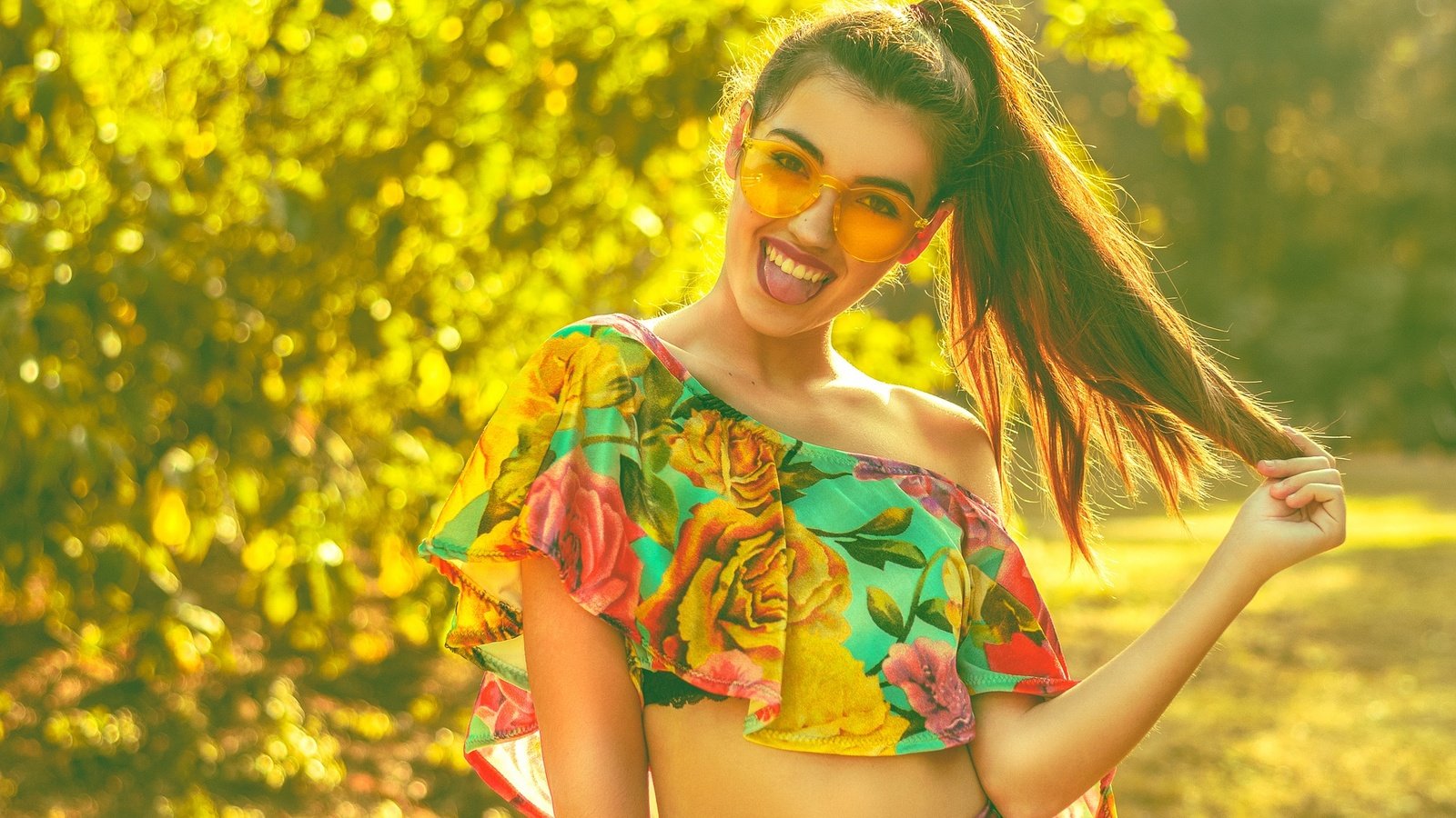 Обои настроение, лето, очки, модель, лицо, paula riba, mood, summer, glasses, model, face разрешение 2048x1360 Загрузить