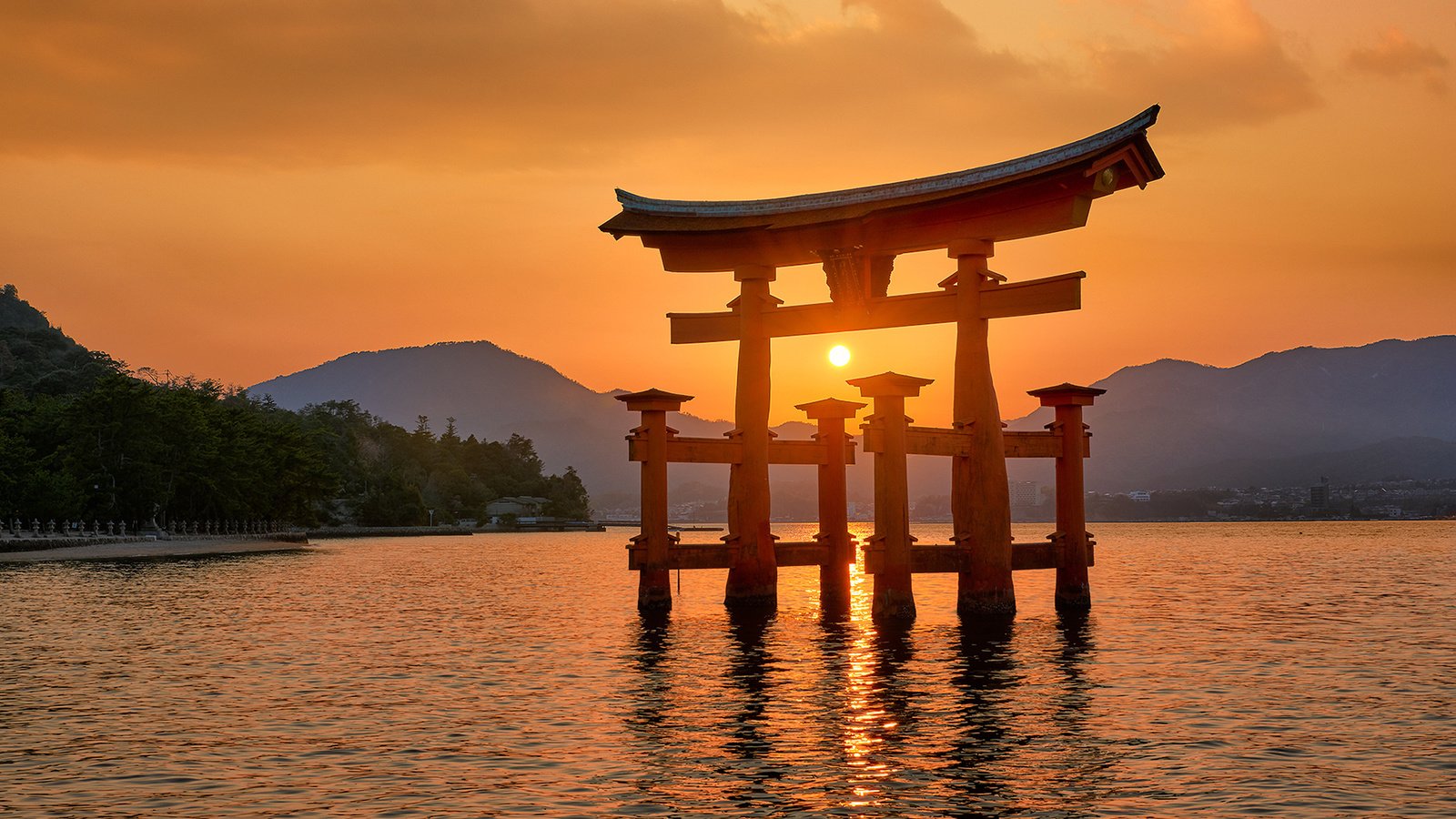 Обои горы, закат, пейзаж, море, ворота, япония, elia locardi, mountains, sunset, landscape, sea, gate, japan разрешение 1920x1200 Загрузить