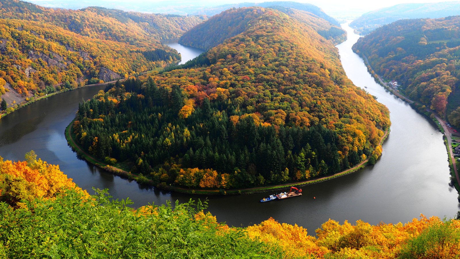 Обои река, природа, лес, осень, германия, саар, сааршляйфе, river, nature, forest, autumn, germany, saar разрешение 1920x1200 Загрузить