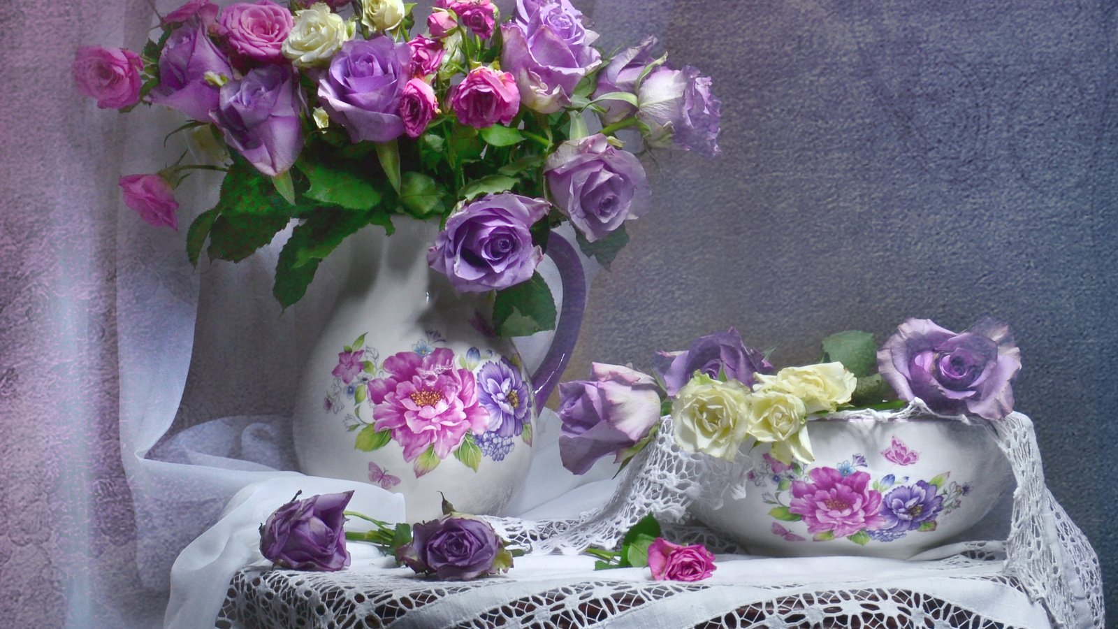 Обои цветы, занавеска, розы, валентина колова, букет, ваза, кувшин, столик, натюрморт, скатерть, flowers, curtain, roses, valentina fencing, bouquet, vase, pitcher, table, still life, tablecloth разрешение 2508x1638 Загрузить