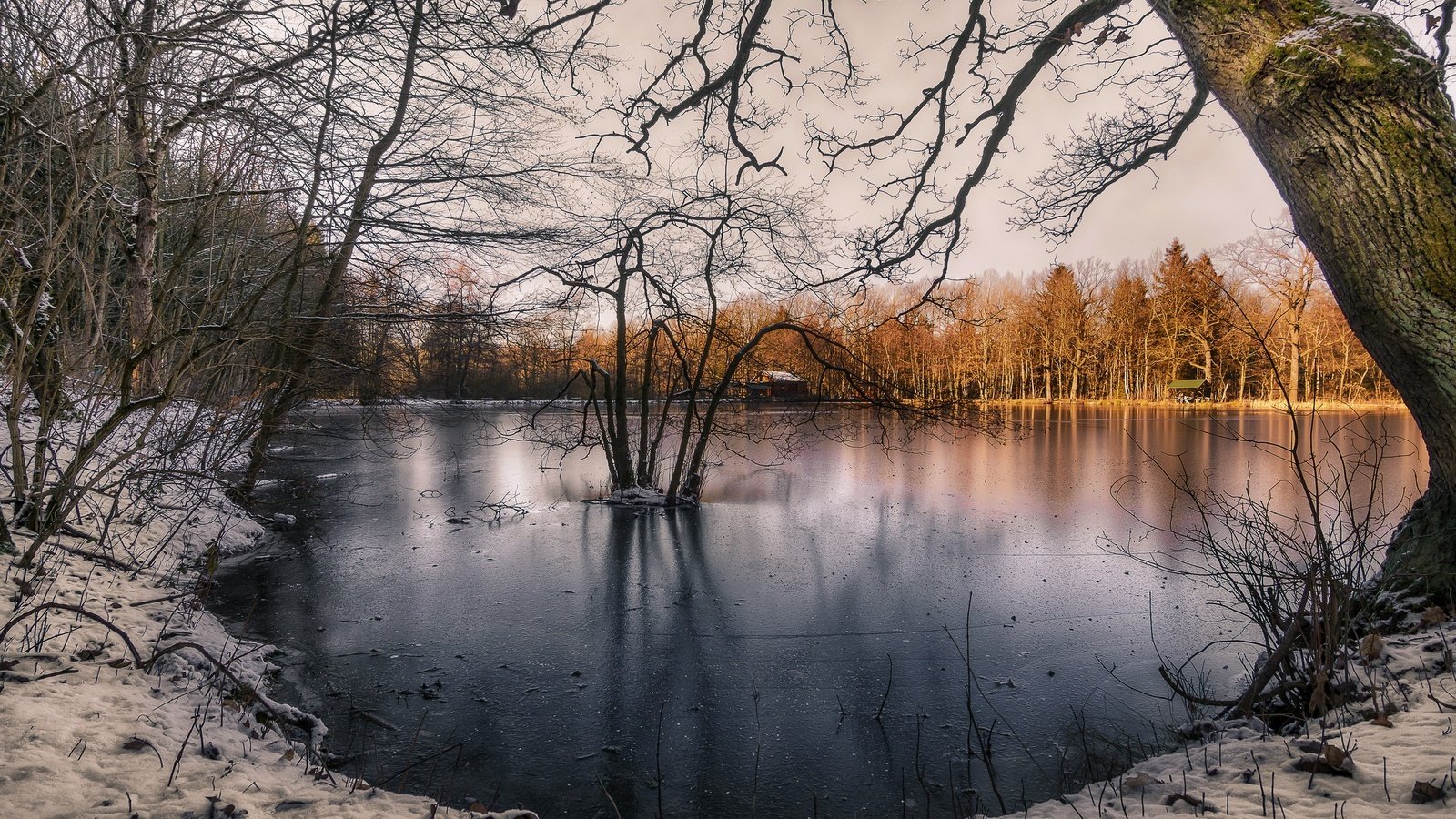 Обои озеро, зима, утро, lake, winter, morning разрешение 2048x1365 Загрузить