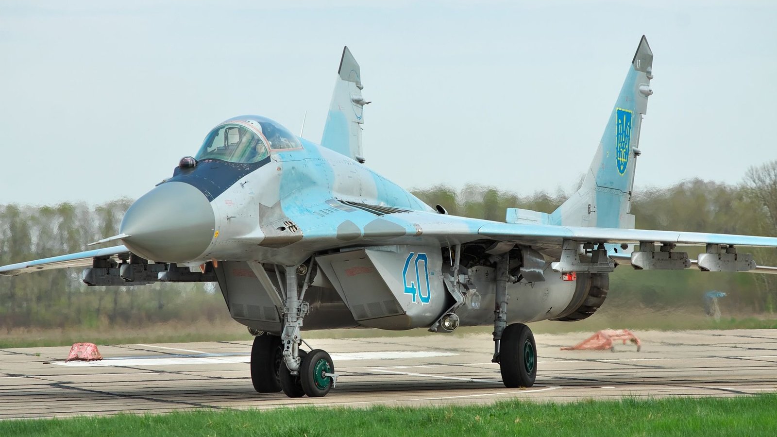 Обои истребитель, шасси, украина, миг-29, ввс украины, fighter, chassis, ukraine, the mig-29, ukrainian air force разрешение 1920x1080 Загрузить