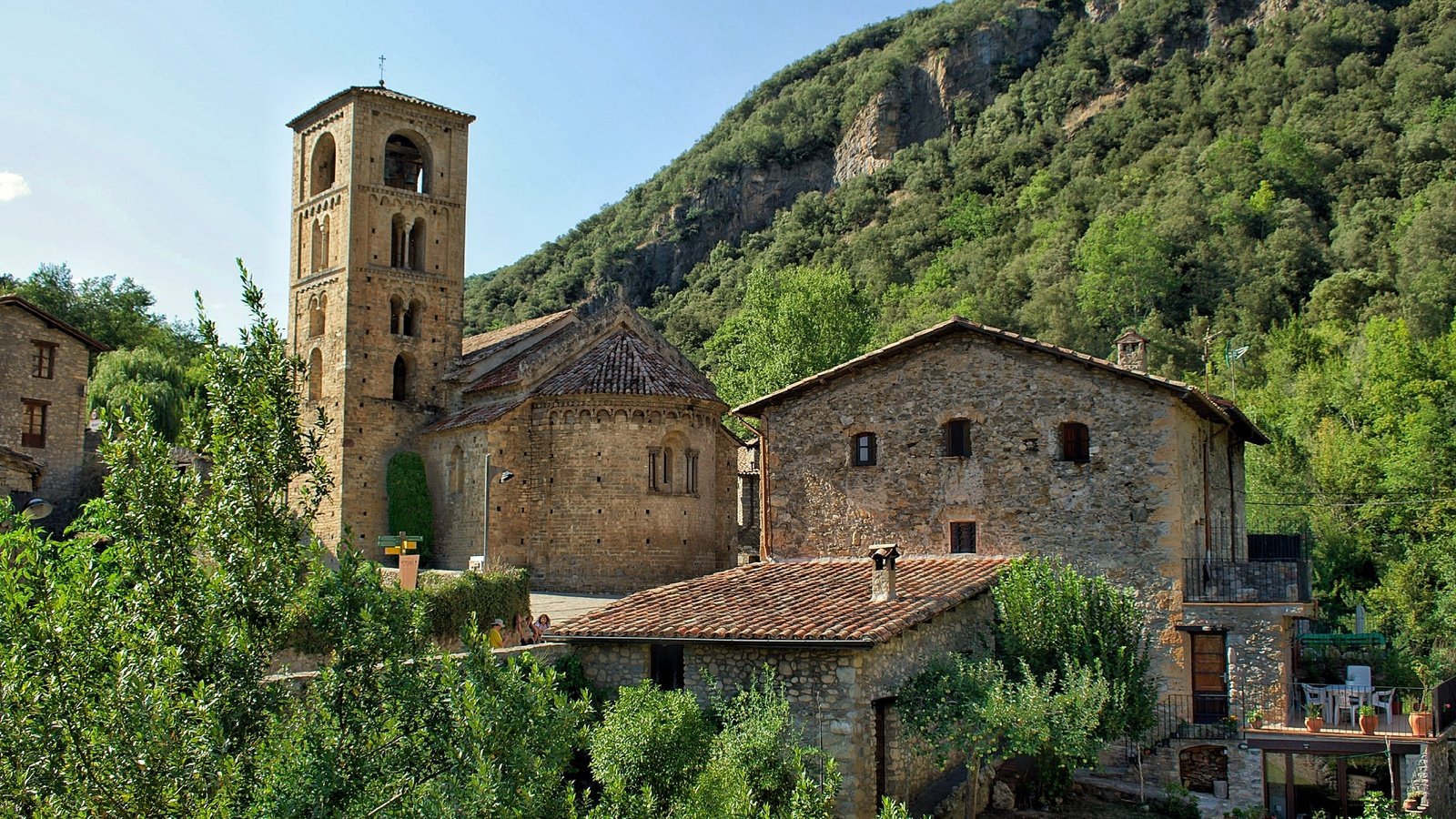 Обои beget
catalunya, beget
catalunya разрешение 2304x1536 Загрузить