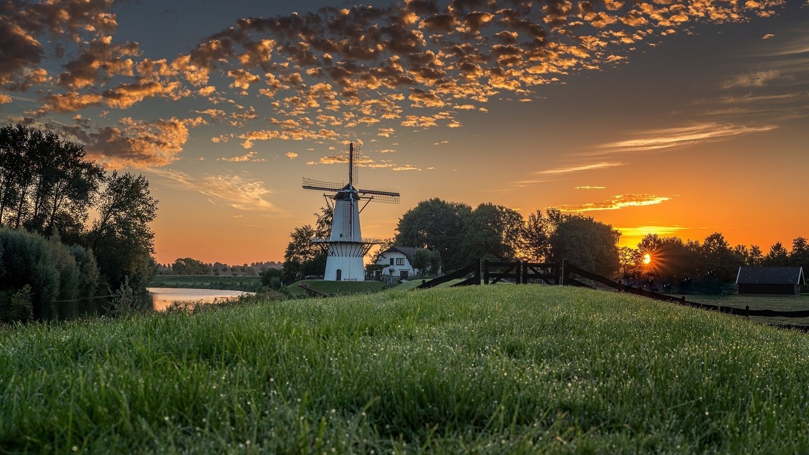 Обои облака, вечер, пейзаж, мельница, clouds, the evening, landscape, mill разрешение 1920x1250 Загрузить