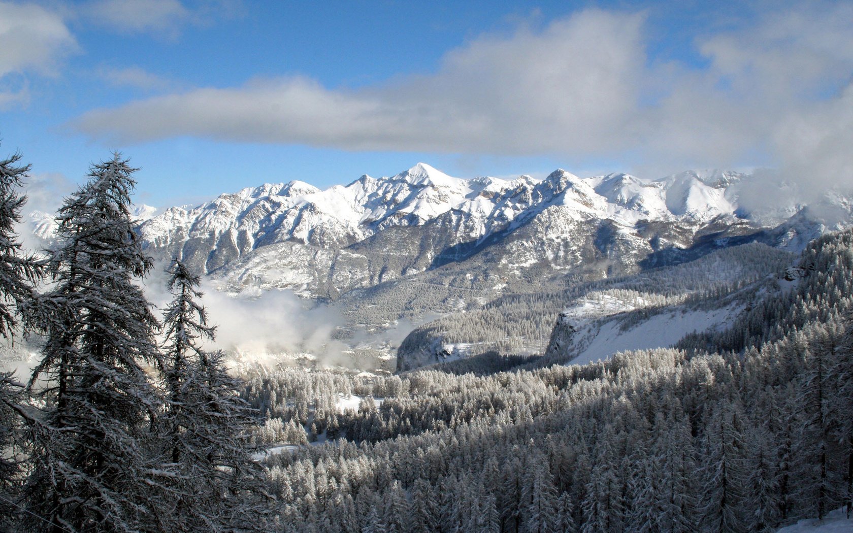 Обои облака, горы, снег, clouds, mountains, snow разрешение 2560x1600 Загрузить