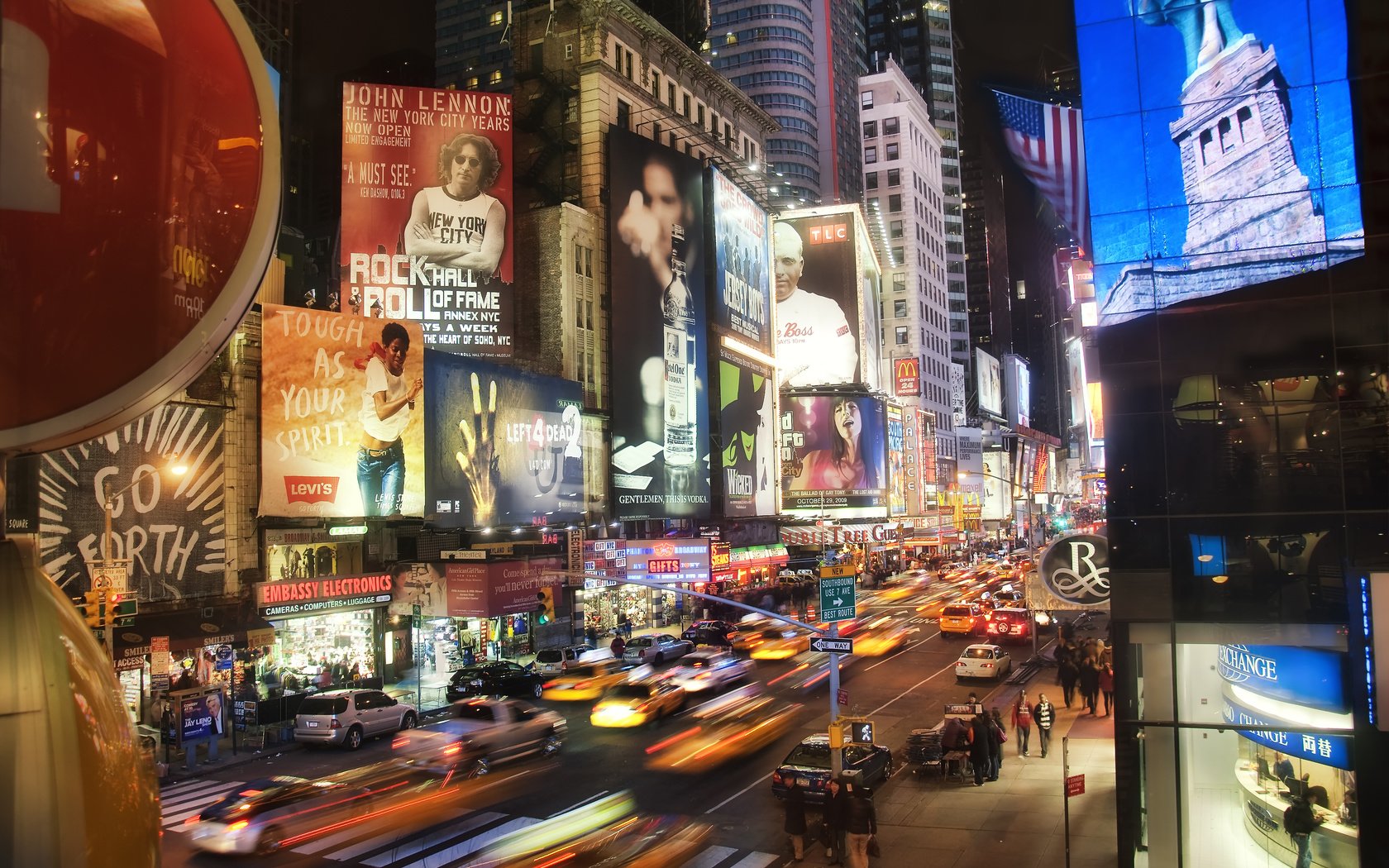 Обои ночь, машины, огни, times square at night, таймс-сквер, вечер, нью - йорк, города, город, небоскребы, движение, улица, night, machine, lights, times square, the evening, new york, city, the city, skyscrapers, movement, street разрешение 4285x2821 Загрузить