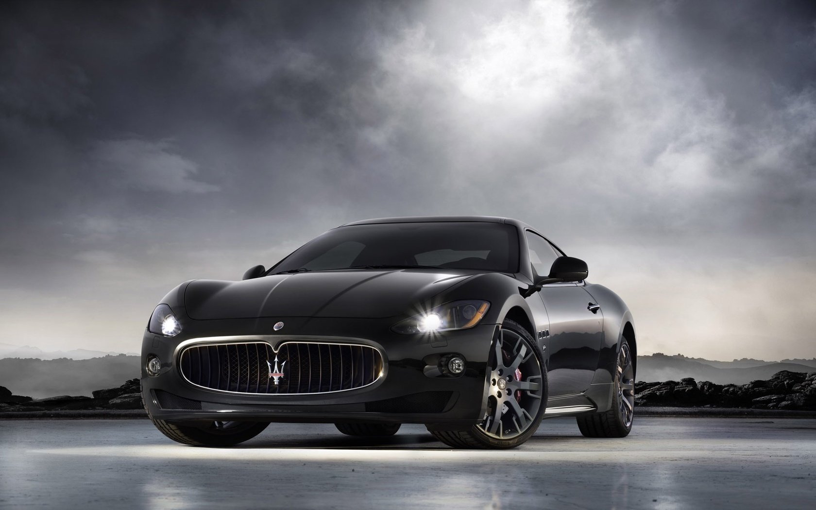 Обои черный, granturismo-s, мазерати, шик, black, maserati, chic разрешение 1920x1200 Загрузить