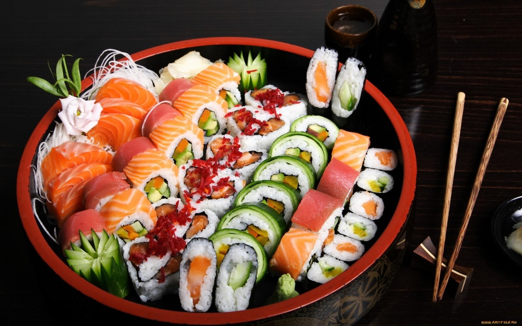Обои рыба, рис, суши, роллы, морепродукты, японская кухня, fish, figure, sushi, rolls, seafood, japanese cuisine разрешение 1920x1200 Загрузить