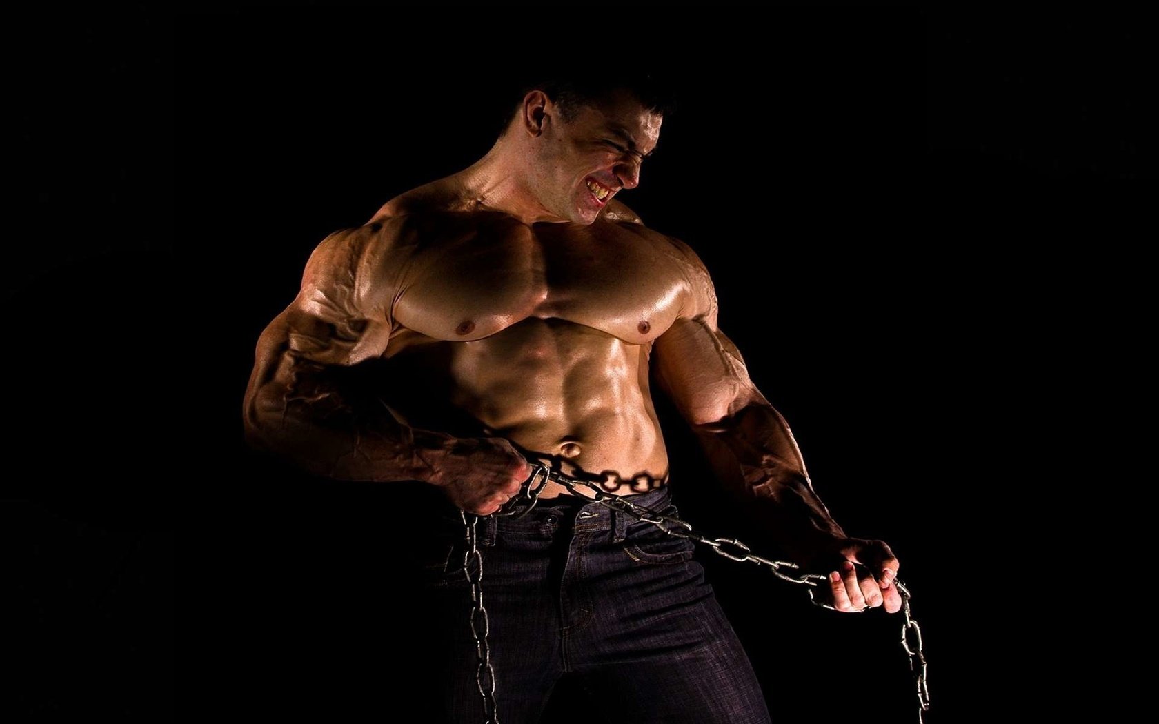 Обои взгляд, лицо, мужчина, цепь, сила, мышцы, цепи., look, face, male, chain, power, muscle, chain. разрешение 1920x1200 Загрузить