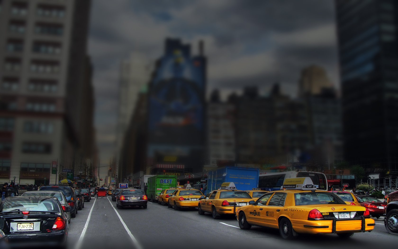 Обои улица, машины, такси, манхеттен, street, machine, taxi, manhattan разрешение 2560x1600 Загрузить