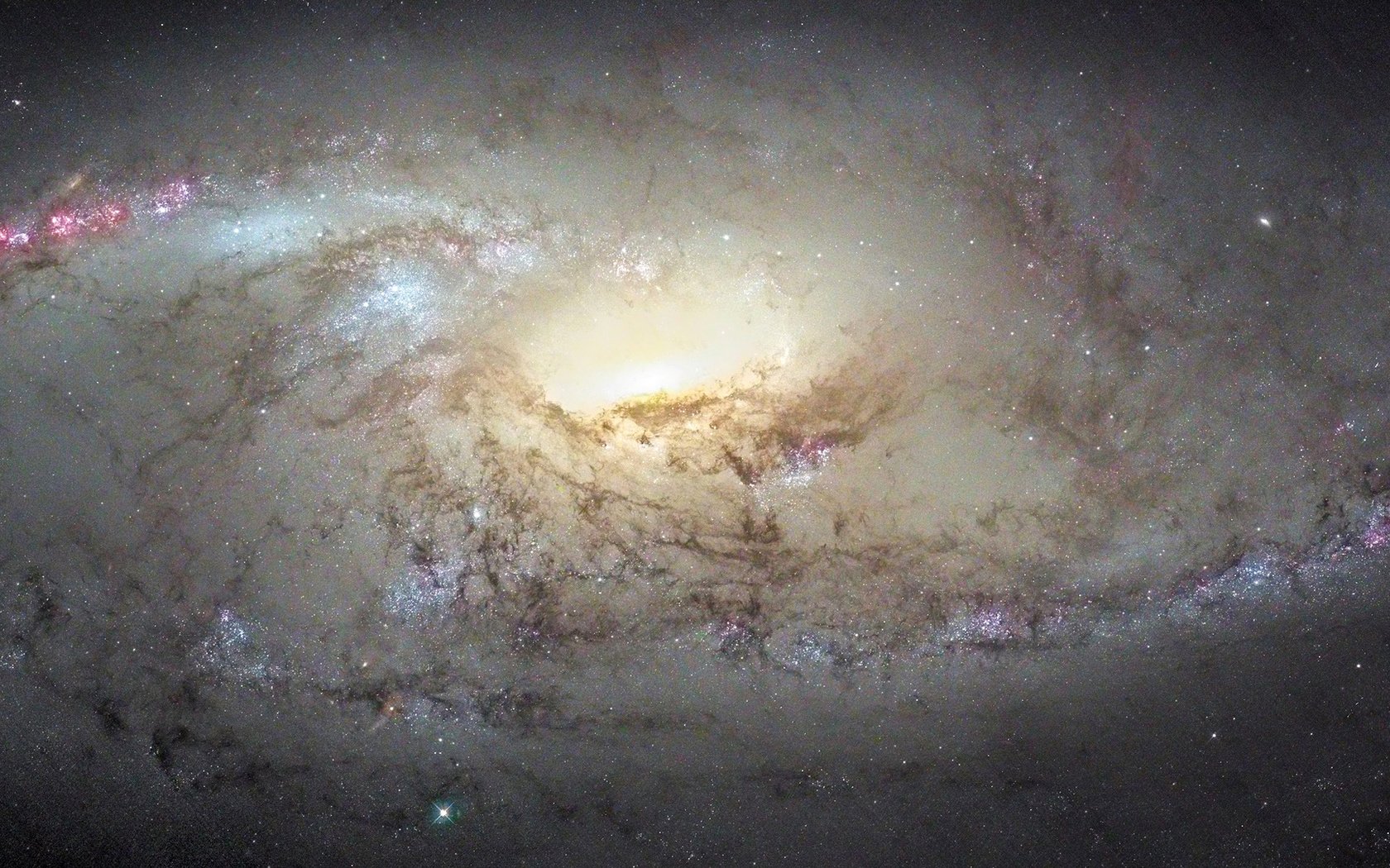 Фото галактик с телескопа хаббл высокого разрешения