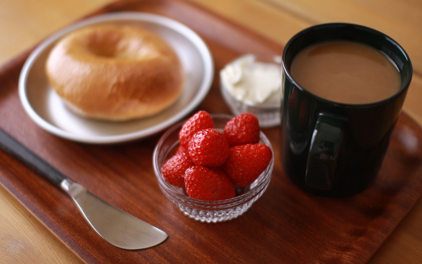 Обои ягода, клубника, кофе, чашка, завтрак, нож, сдоба, berry, strawberry, coffee, cup, breakfast, knife, muffin разрешение 2048x1367 Загрузить