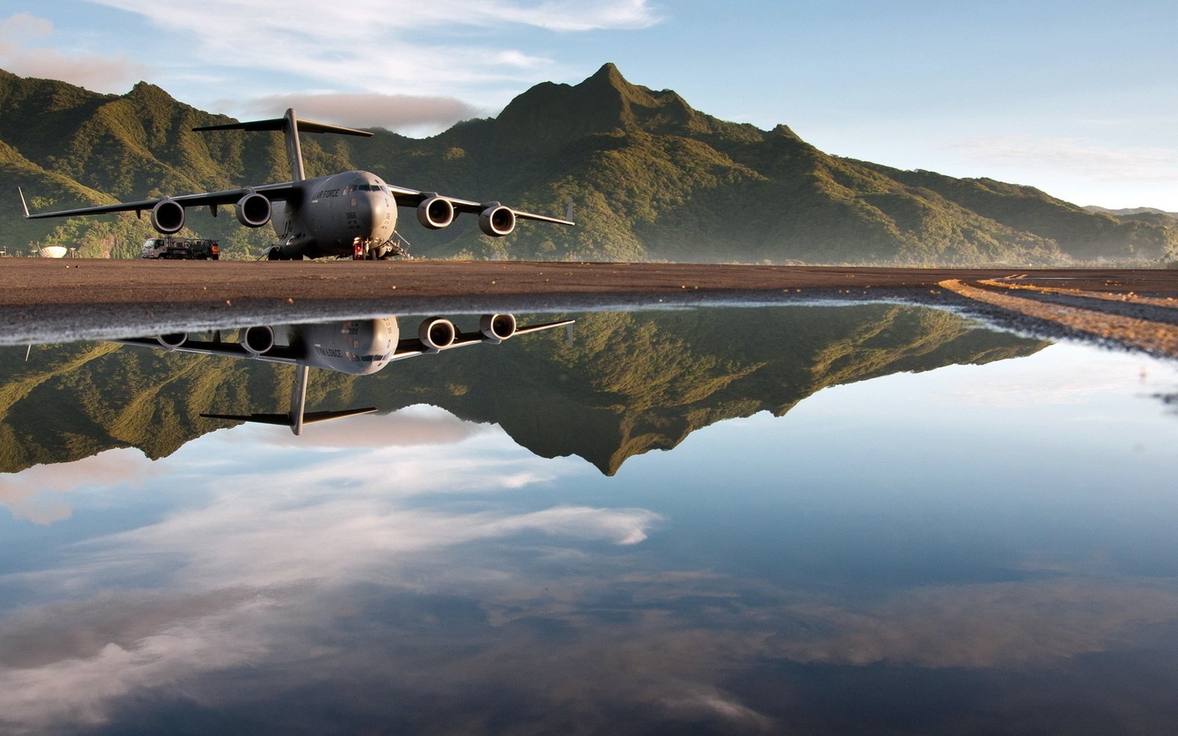 Обои самолет, авиация, c-17 globemaster, the plane, aviation разрешение 1920x1080 Загрузить