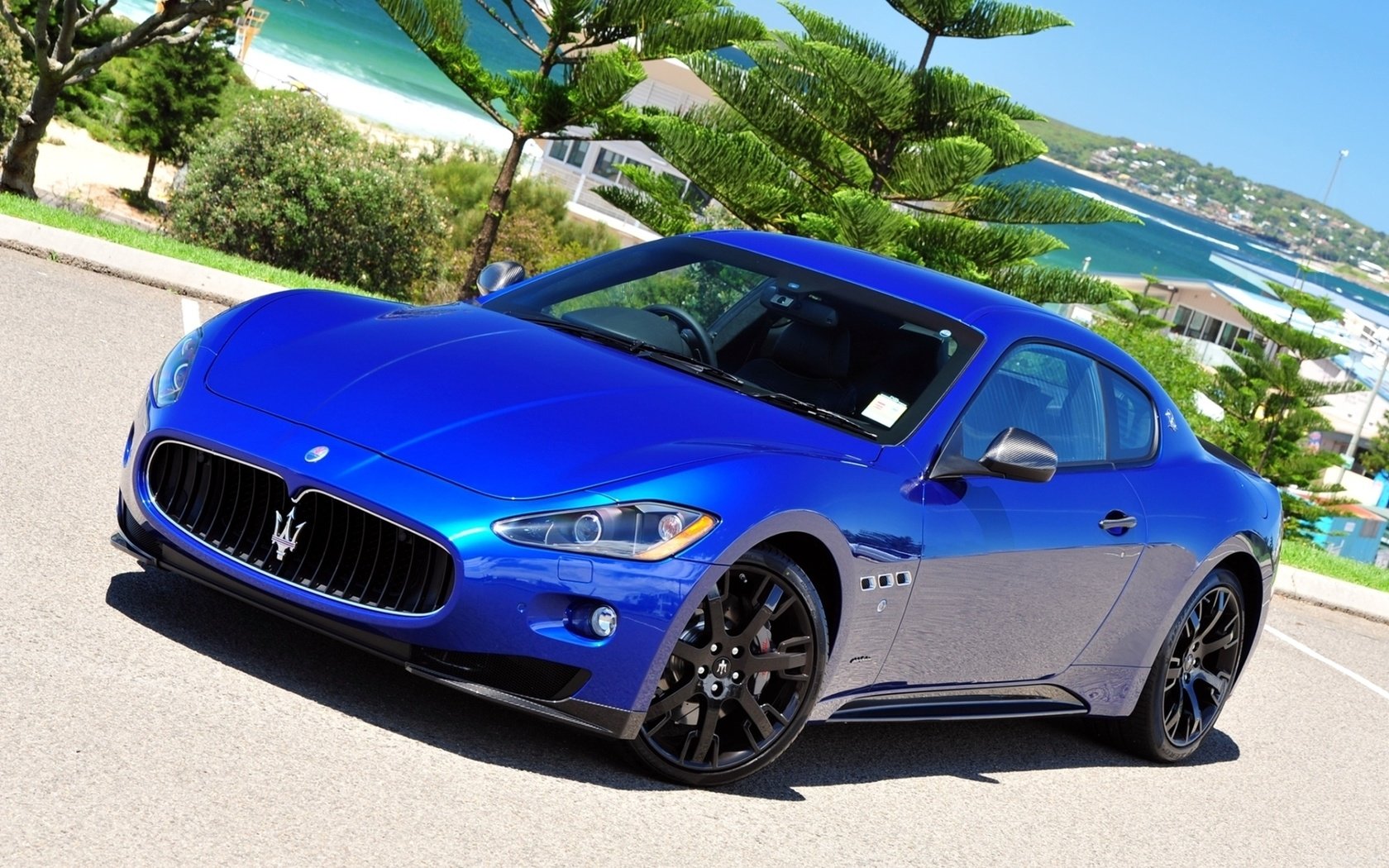 Обои синий, мазерати, набережна, blue, maserati, naberezhne разрешение 1920x1200 Загрузить