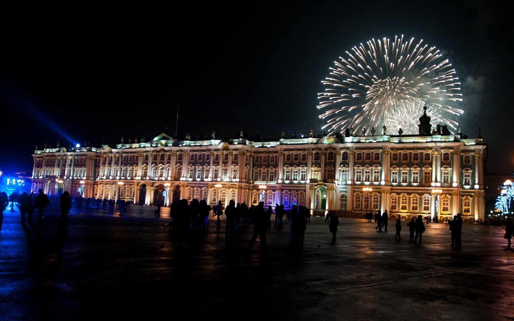 Обои ночь, новый год, салют, санкт-петербург, зимний дворец, night, new year, salute, saint petersburg, the winter palace разрешение 1920x1080 Загрузить