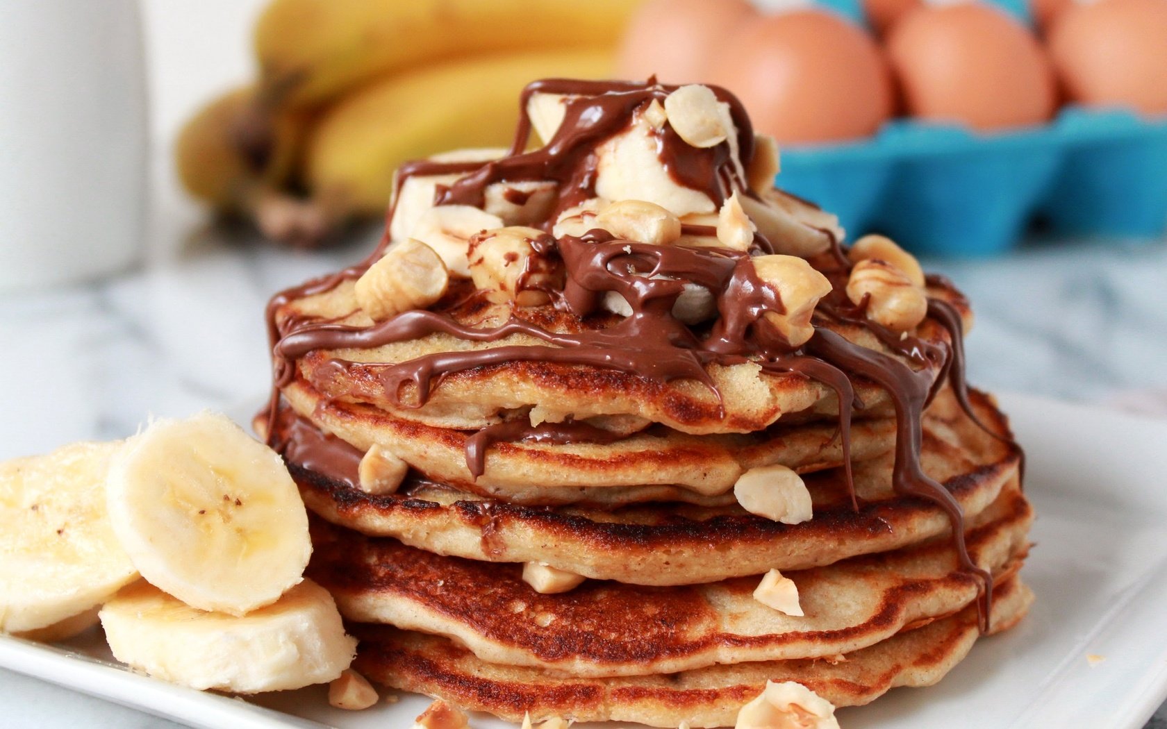 Обои блинчики, блины, бананы, шоколадная паста, нутелла, pancakes, bananas, chocolate paste, nutella разрешение 2048x1365 Загрузить