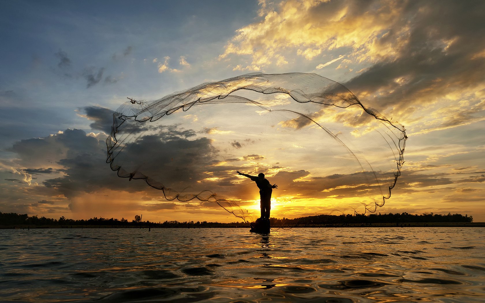 Обои бросает, озеро, река, восход, солнце, утро, лодка, сеть, рыбак, throws, lake, river, sunrise, the sun, morning, boat, network, fisherman разрешение 1920x1200 Загрузить