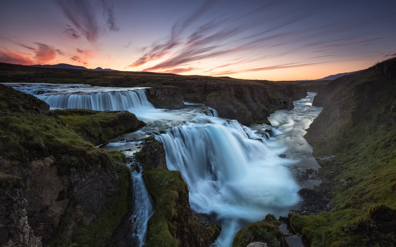Обои водопад, поток, исландия, каскад, гюдльфосс, водопад годафосс, waterfall, stream, iceland, cascade, gullfoss разрешение 1920x1200 Загрузить