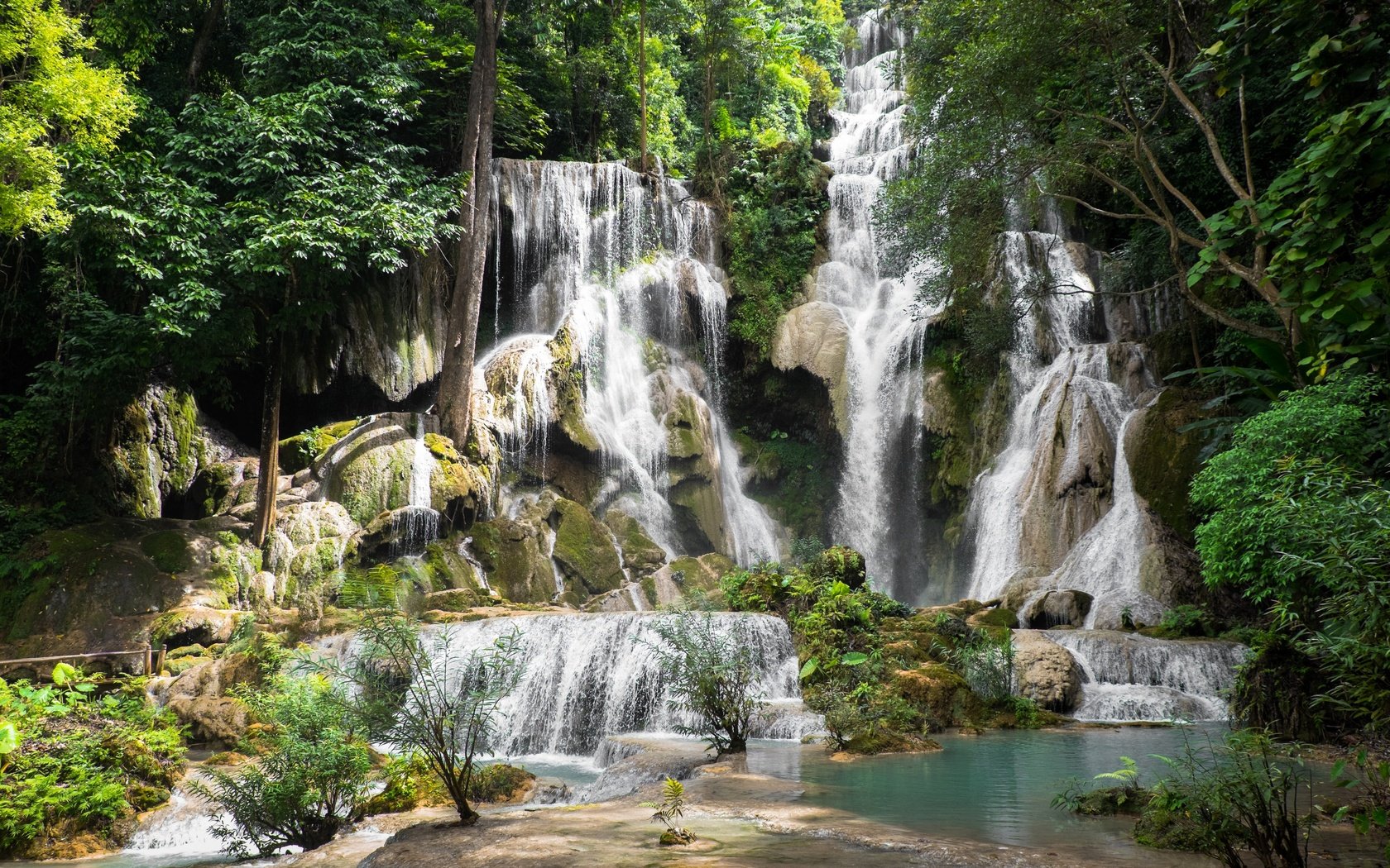 Обои деревья, скалы, природа, лес, водопад, лаос, kuang si waterfall, trees, rocks, nature, forest, waterfall, laos разрешение 2880x1920 Загрузить