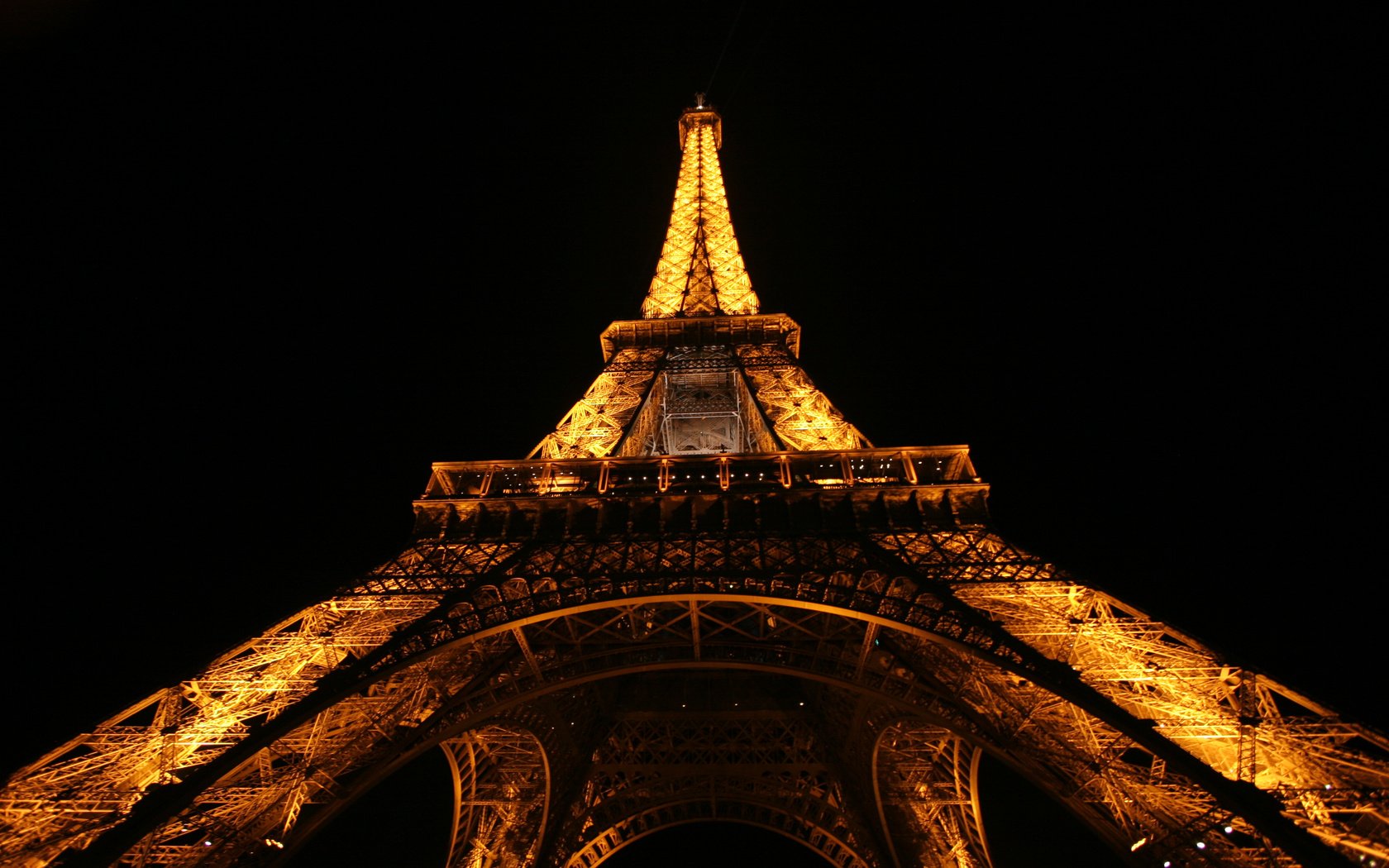 Обои ночь, огни, париж, франция, эйфелева башня, night, lights, paris, france, eiffel tower разрешение 3504x2336 Загрузить