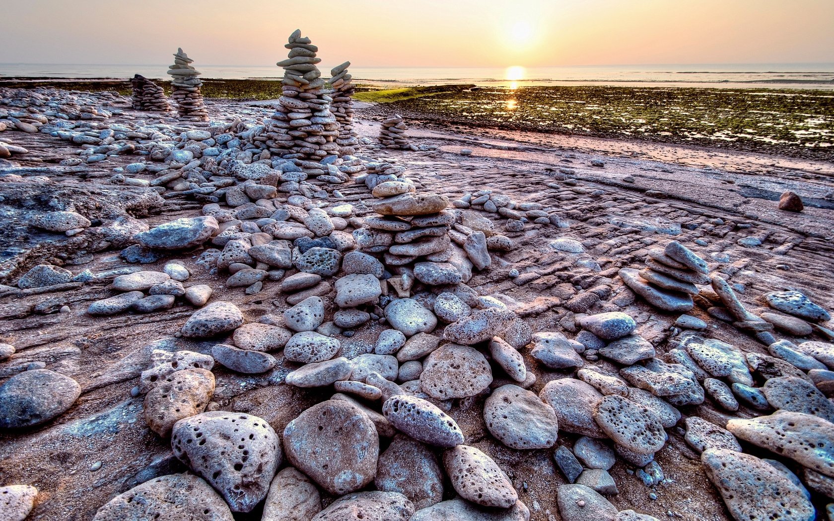 Обои камни, берег, закат, пейзаж, море, stones, shore, sunset, landscape, sea разрешение 2880x1879 Загрузить