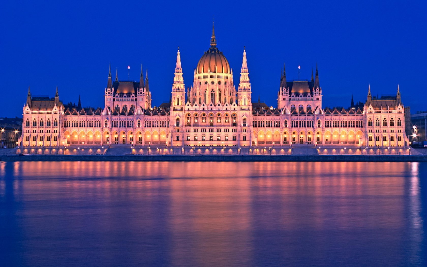 Обои венгрия, будапешт, парламент, здание правительства, hungary, budapest, parliament, government building разрешение 1920x1200 Загрузить