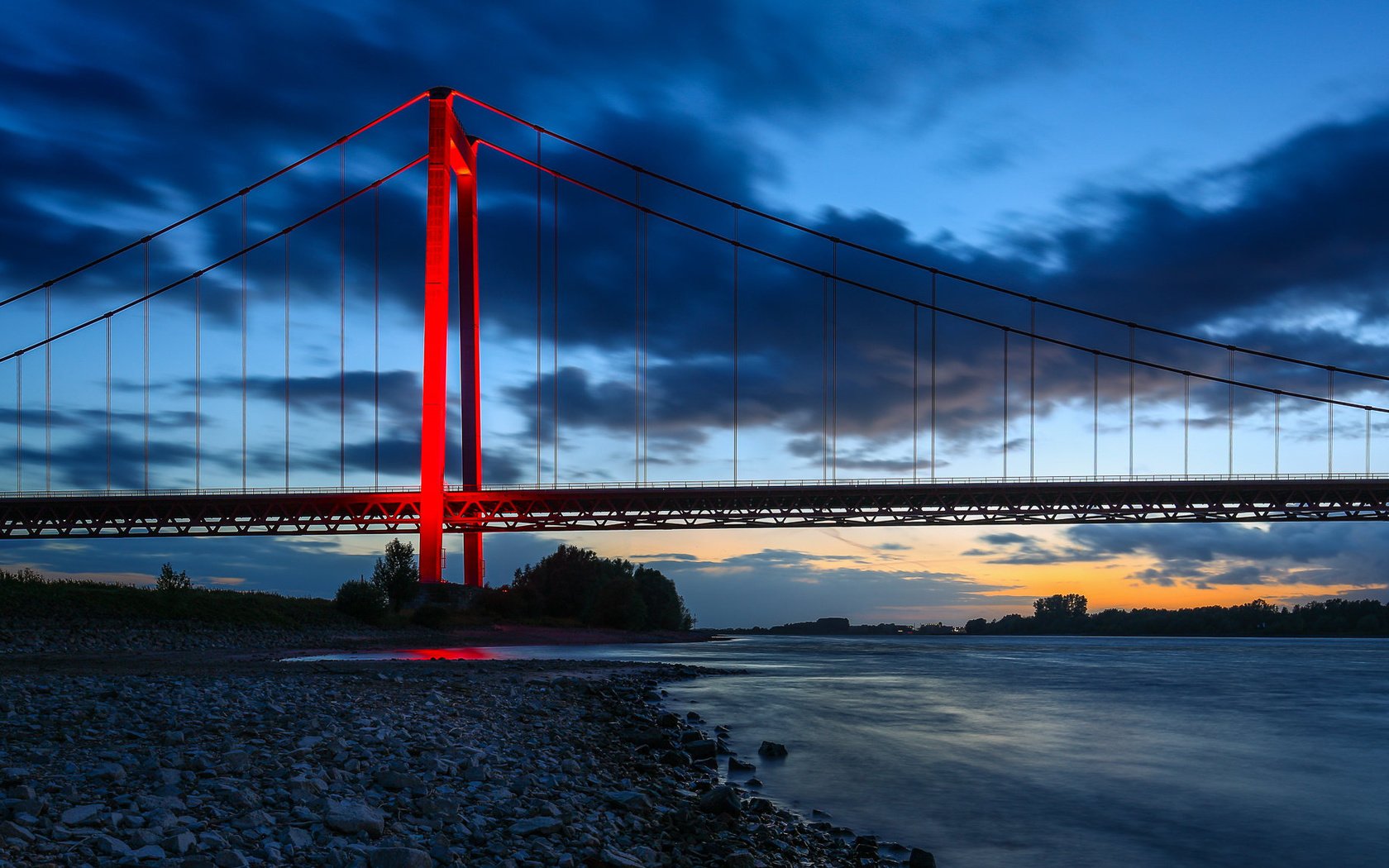 Обои река, мост, германия, emmerich rhine bridge, rhine river, эммерихский мост, река рейн, эммерих-на-рейне, северный рейн-вестфалия, river, bridge, germany, amerisci bridge, the rhine river, emmerich am rhein, north rhine-westphalia разрешение 2048x1152 Загрузить