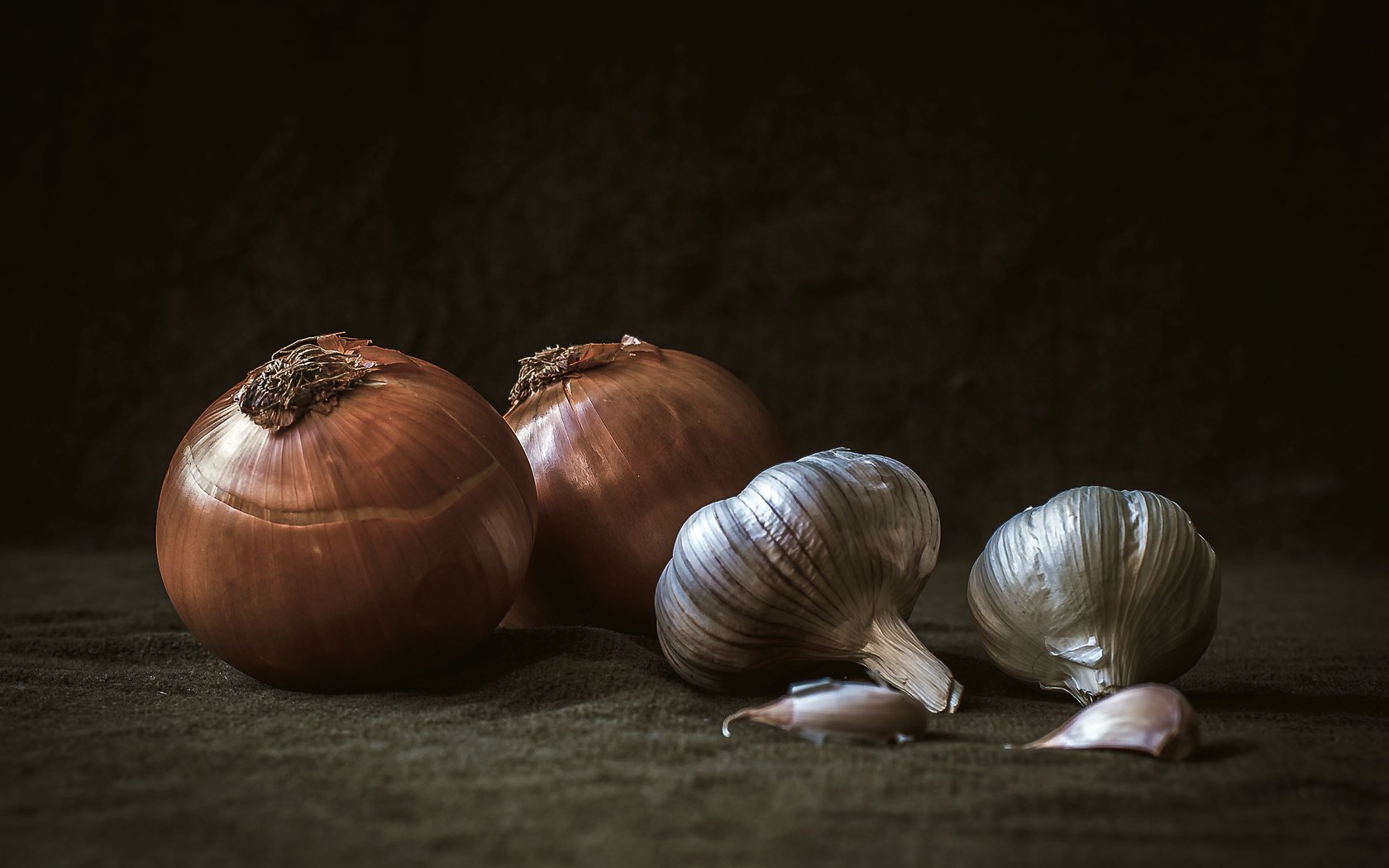 Обои лук, овощи, натюрморт, чеснок, bow, vegetables, still life, garlic разрешение 4288x2633 Загрузить