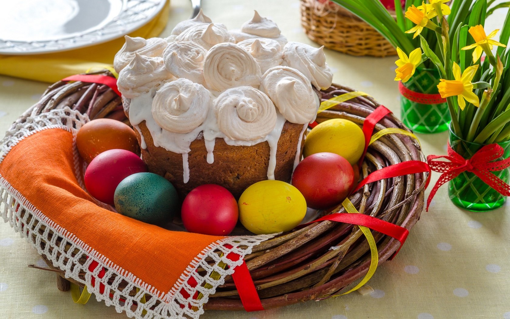 Обои ветки, пасха, нарциссы, кулич, декор, крашенки, branches, easter, daffodils, cake, decor, eggs разрешение 1920x1280 Загрузить