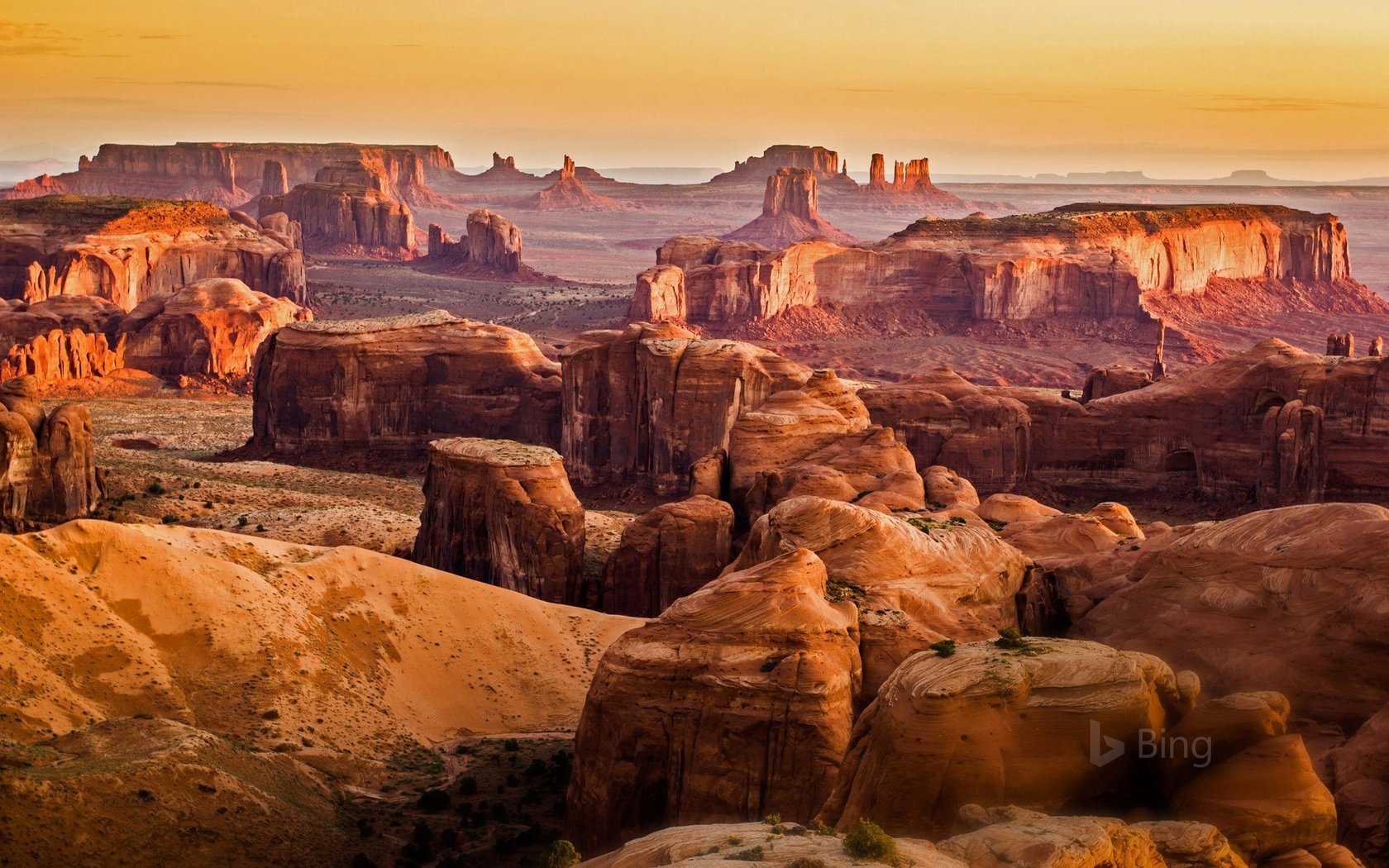 Обои горы, скалы, каньон, сша, аризона, юта, долина монументов, mountains, rocks, canyon, usa, az, utah, monument valley разрешение 1920x1200 Загрузить