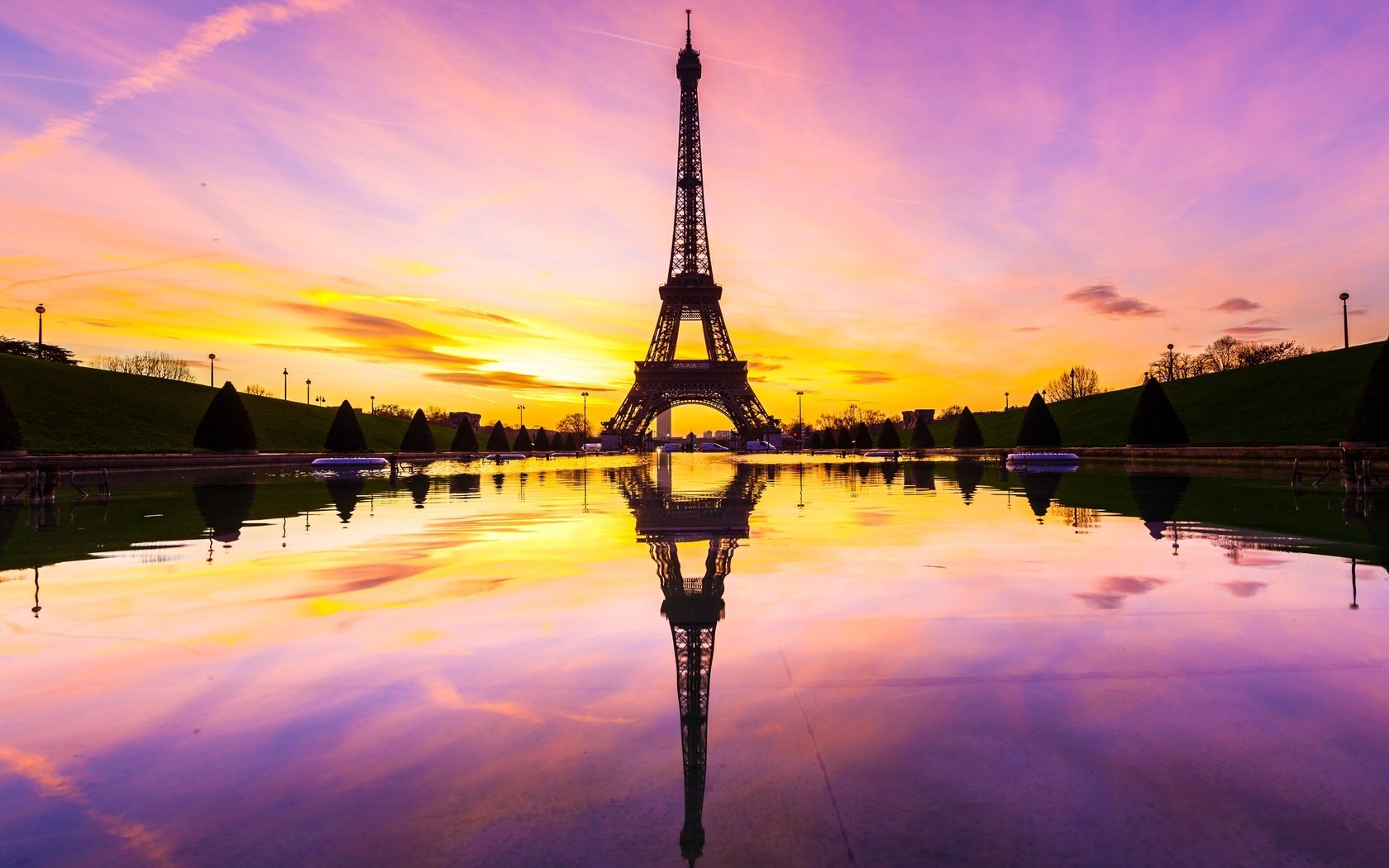 Обои отражение, париж, франция, зарево, эйфелева башня, reflection, paris, france, glow, eiffel tower разрешение 2555x1600 Загрузить