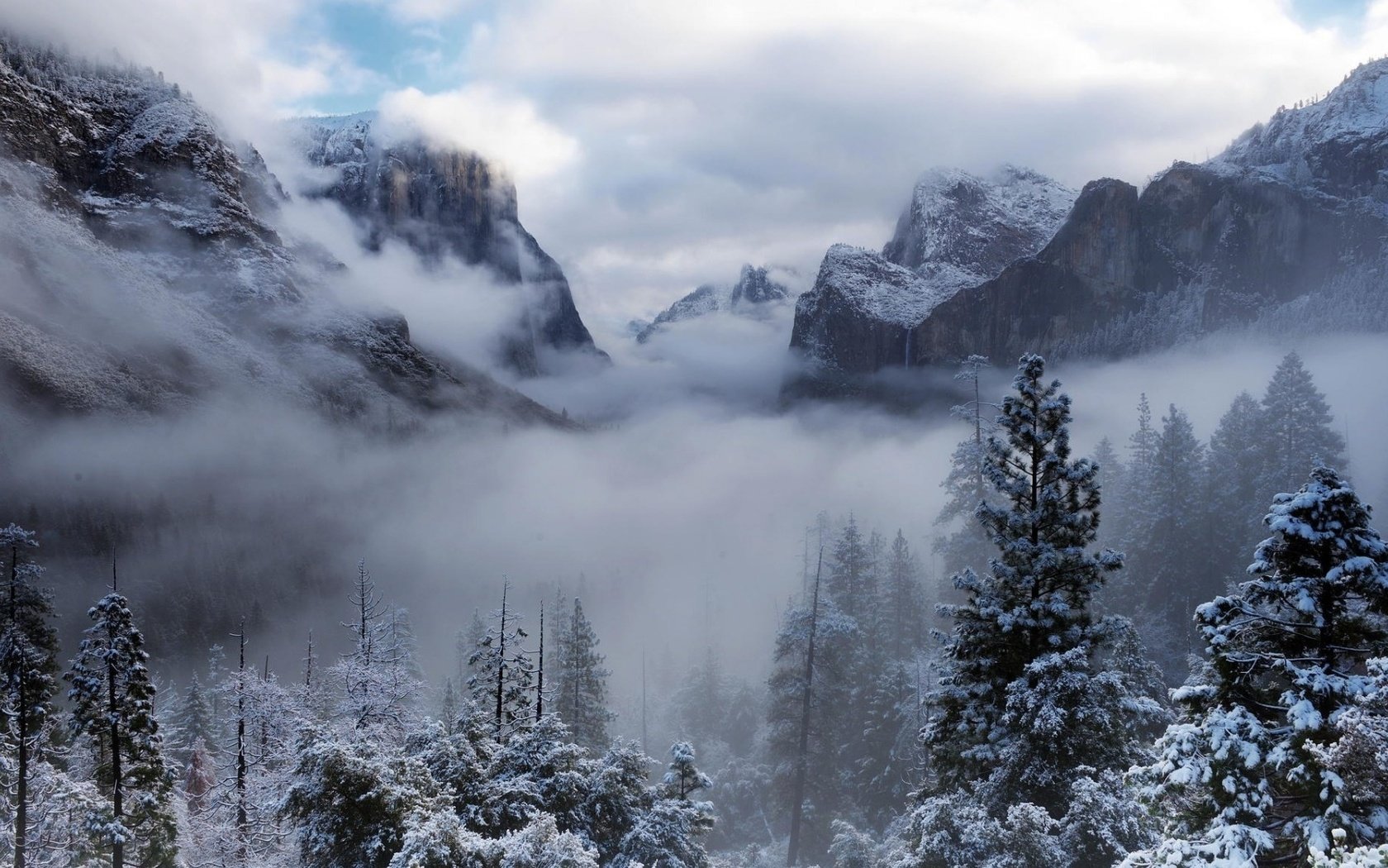 Обои горы, зима, туман, mountains, winter, fog разрешение 1920x1080 Загрузить