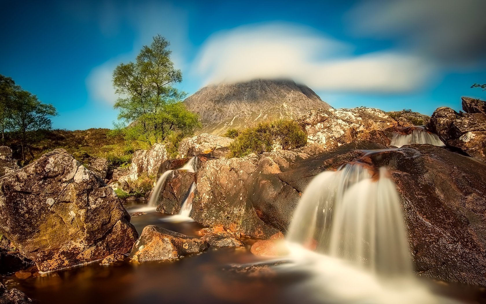 Обои горы, холмы, природа, водопад, шотландия, аспен хайлендс, mountains, hills, nature, waterfall, scotland, aspen highlands разрешение 2000x1335 Загрузить