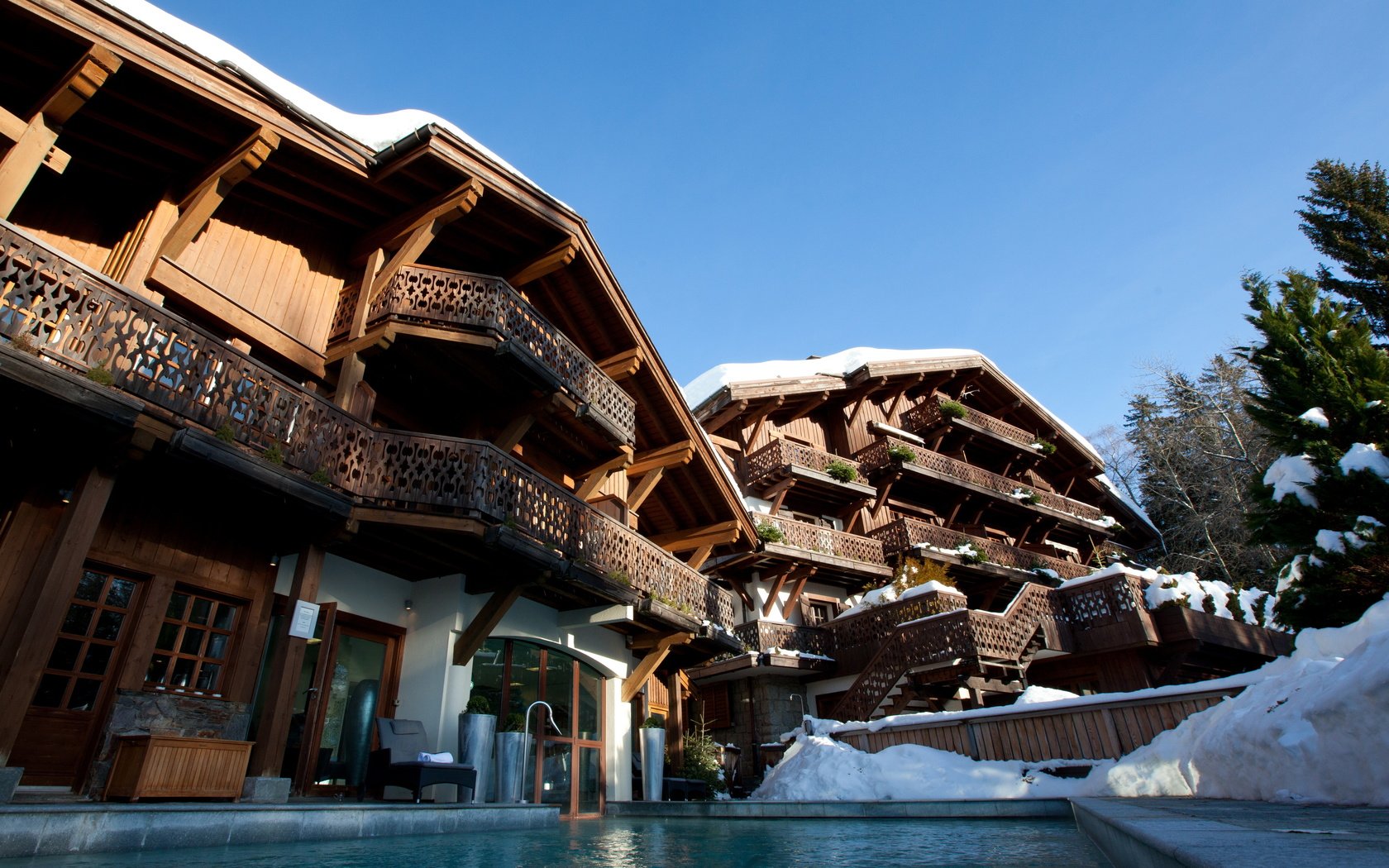 Обои город, дома, курорт, франция, куршевель, the city, home, resort, france, courchevel разрешение 4762x3175 Загрузить