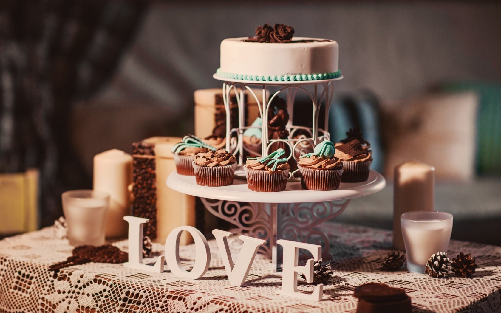 Обои свечи, сладости, пирожное, торты, candles, sweets, cake, cakes разрешение 1920x1080 Загрузить