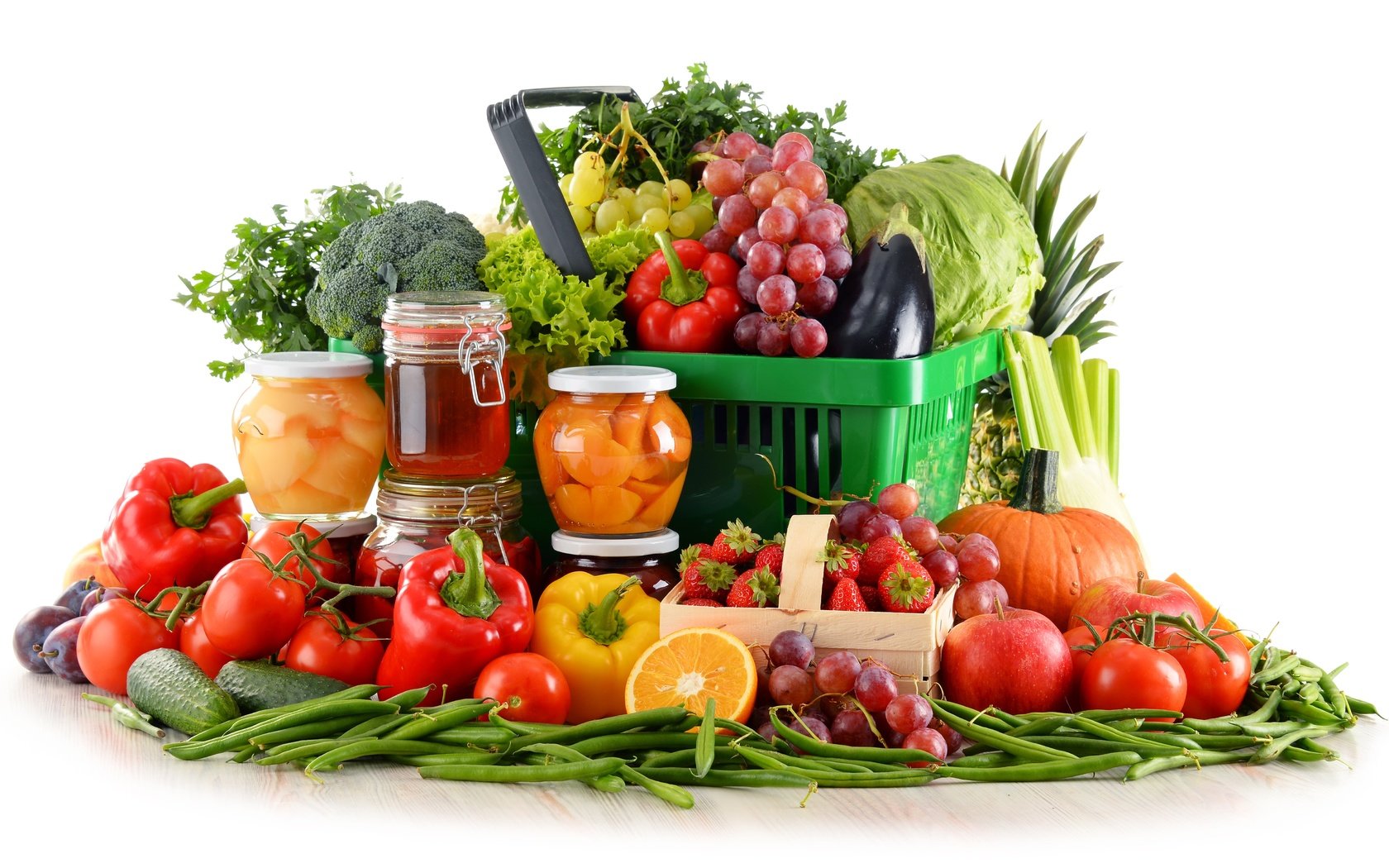 Обои зелень, помидоры, виноград, перец, фрукты, капуста, яблоки, брокколи, корзина, апельсин, овощи, мед, greens, tomatoes, grapes, pepper, fruit, cabbage, apples, broccoli, basket, orange, vegetables, honey разрешение 5980x3660 Загрузить