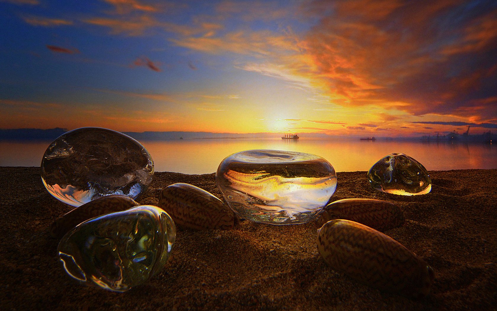 Обои стеклянные, небо, antonio amati, облака, камни, закат, отражение, море, песок, пляж, glass, the sky, clouds, stones, sunset, reflection, sea, sand, beach разрешение 2048x1405 Загрузить