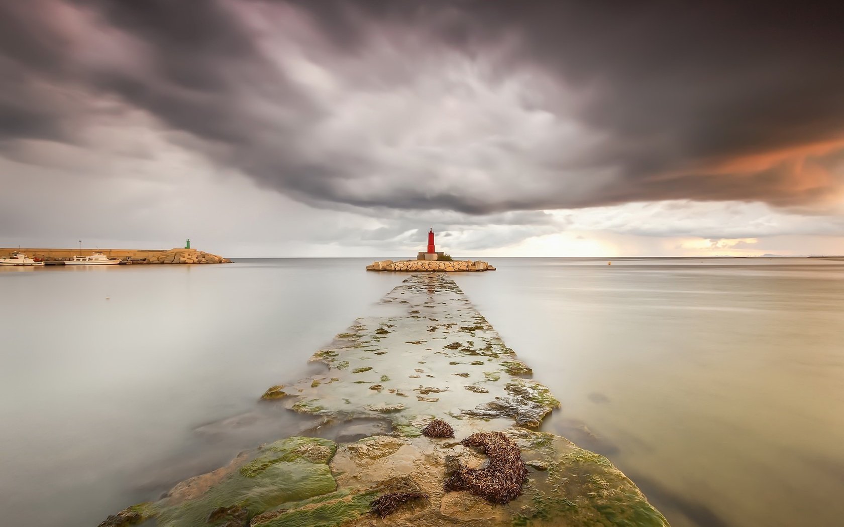 Обои небо, облака, природа, море, маяк, горизонт, the sky, clouds, nature, sea, lighthouse, horizon разрешение 2048x1365 Загрузить